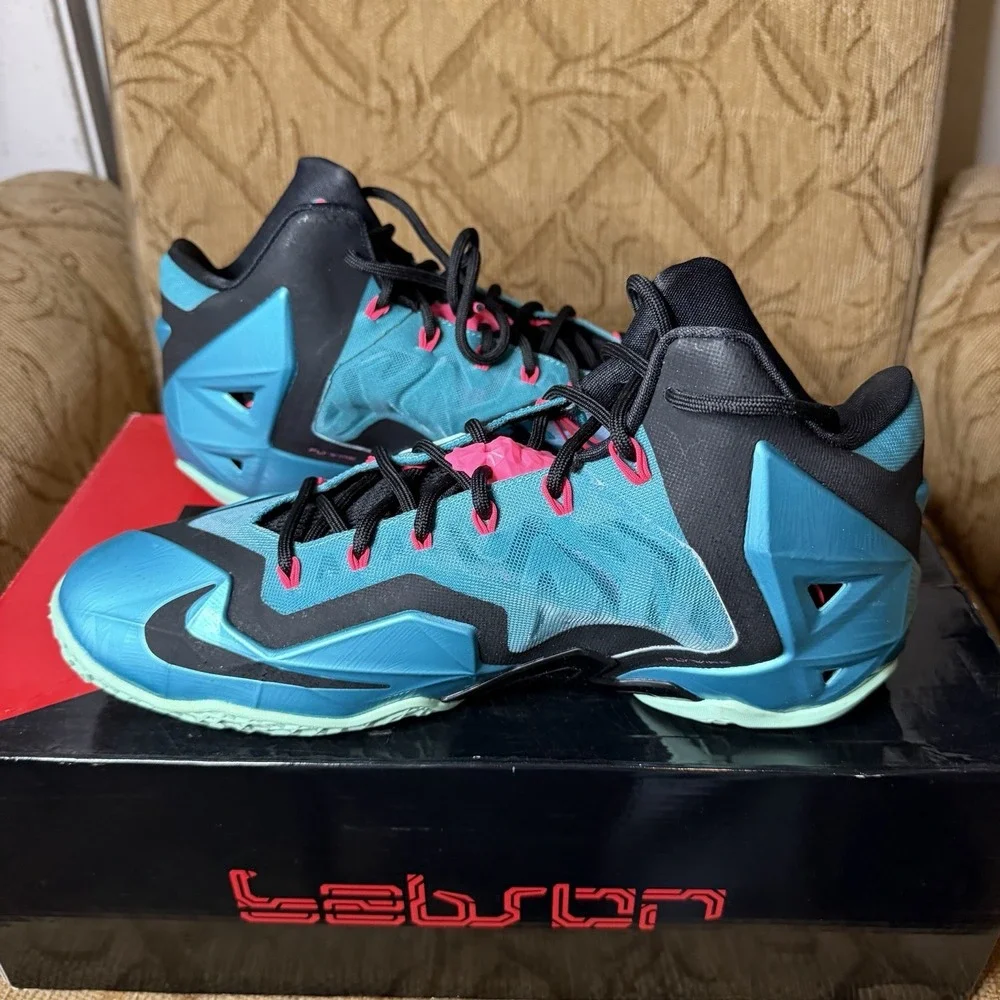Nike LeBron 11 South Beach XI Men's Basketball Shoes Blue‎ Size 11 Clean W/ Box!